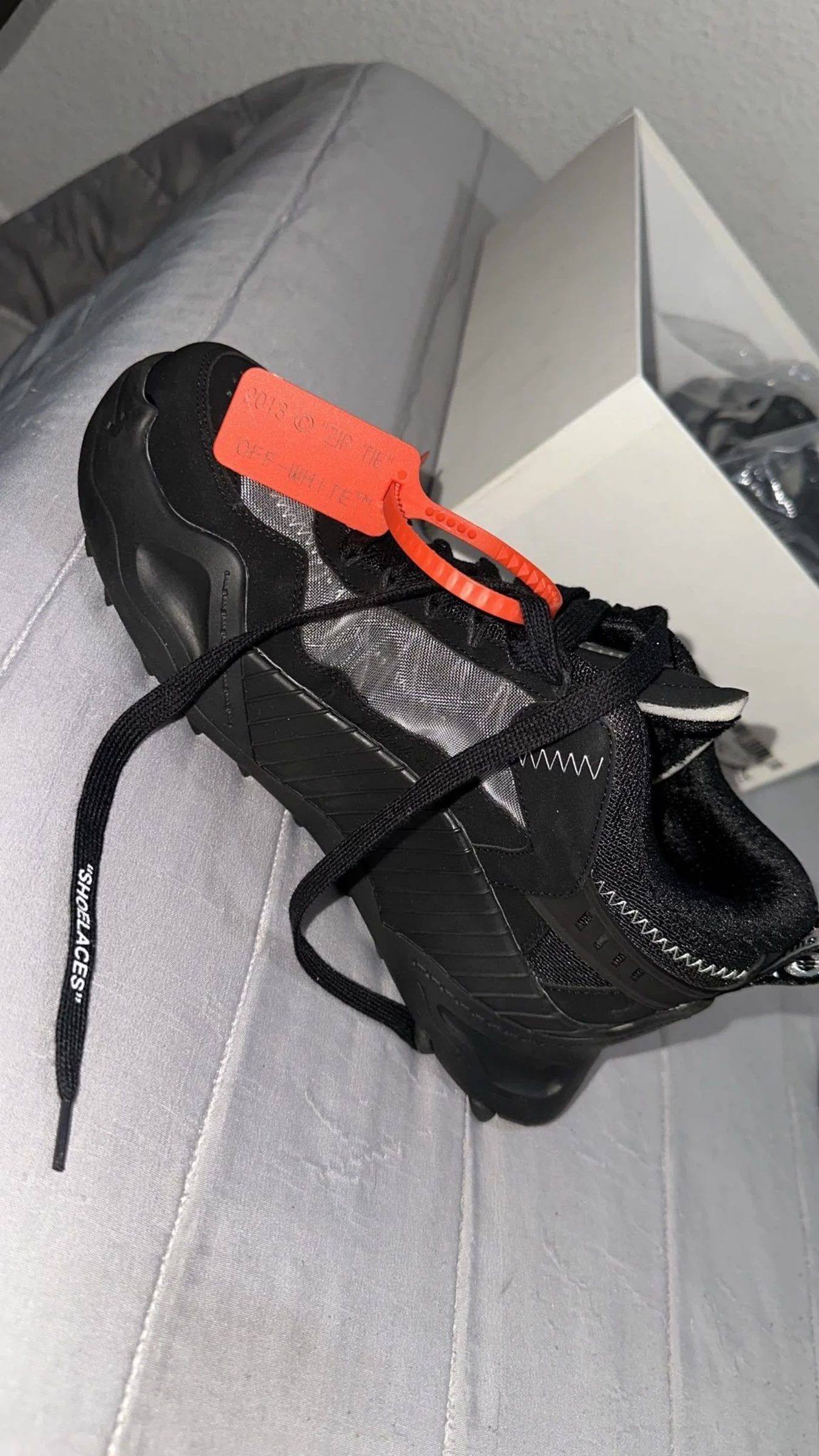 ODSY-1000 Black | Size 39 | Off-White Urban Sneakers – photo 4